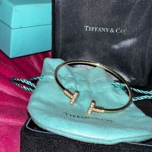 Tiffany T Diamond Wire Bracelet in Rose Gold